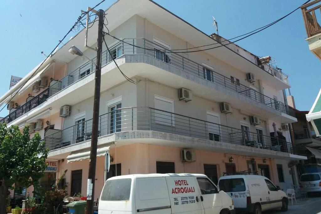 Zefis Appartment Uranúpoli Kültér fotó